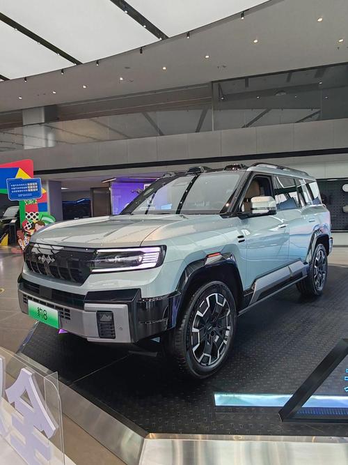 东莞51比亚迪方程豹硬派越野的爆款，英菲尼迪35周年与你共成长